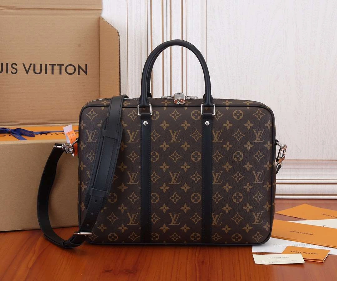 *MOMO--- M52005 item : A-B340G2829