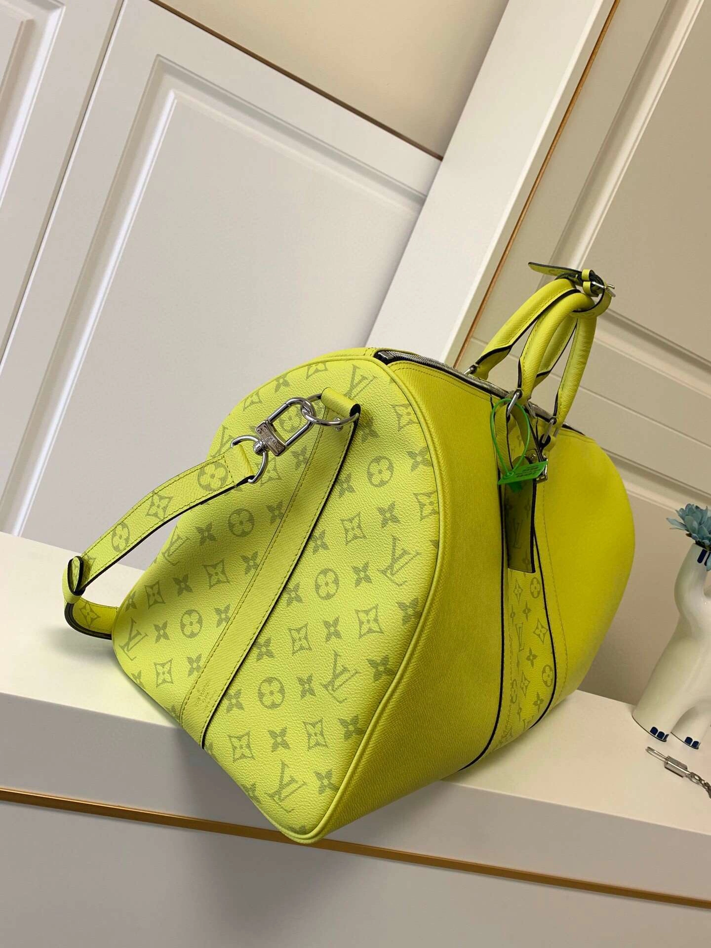 *MOMO--- M53764 item : A-B00H0201