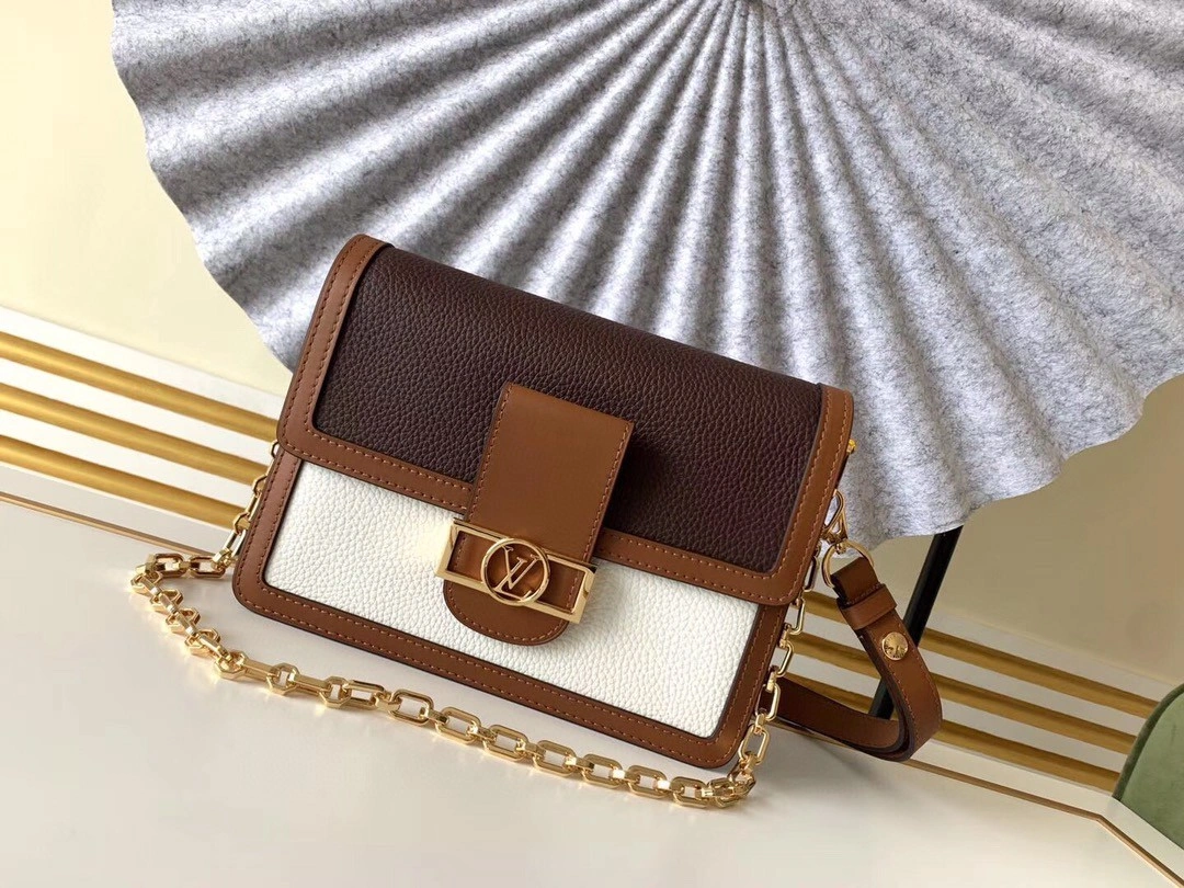MOMO--- M53806 cowhide item : A-B00H0344
