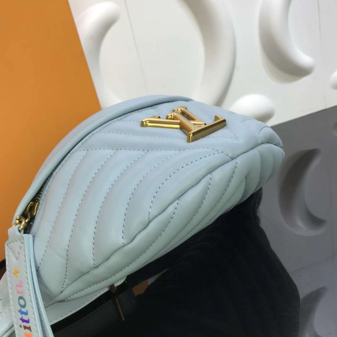 *MOMO--- M53861 Calfskin item : A-B00G3109
