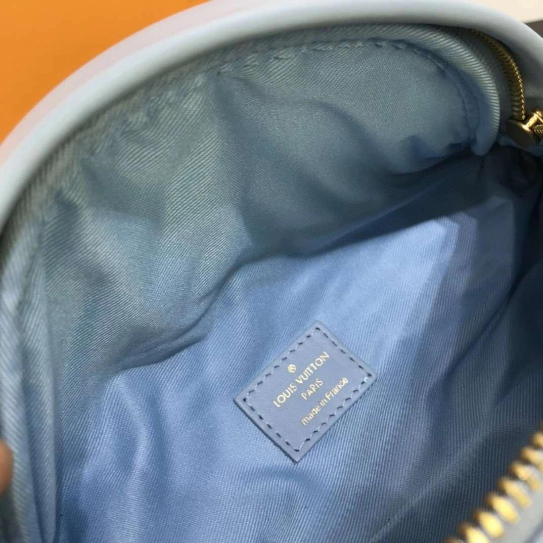 *MOMO--- M53861 Calfskin item : A-B00G3109