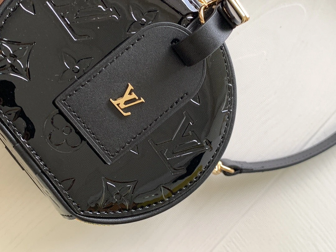 MOMO--- M53999 item : A-B106H0305