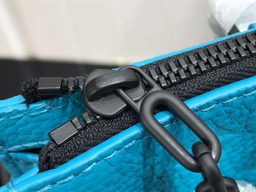 *MOMO--- M55891 item : A-B174G3010