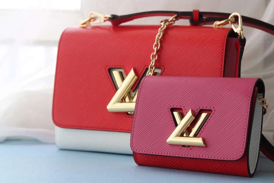 *MOMO--- M55909 item : A-B180G3040