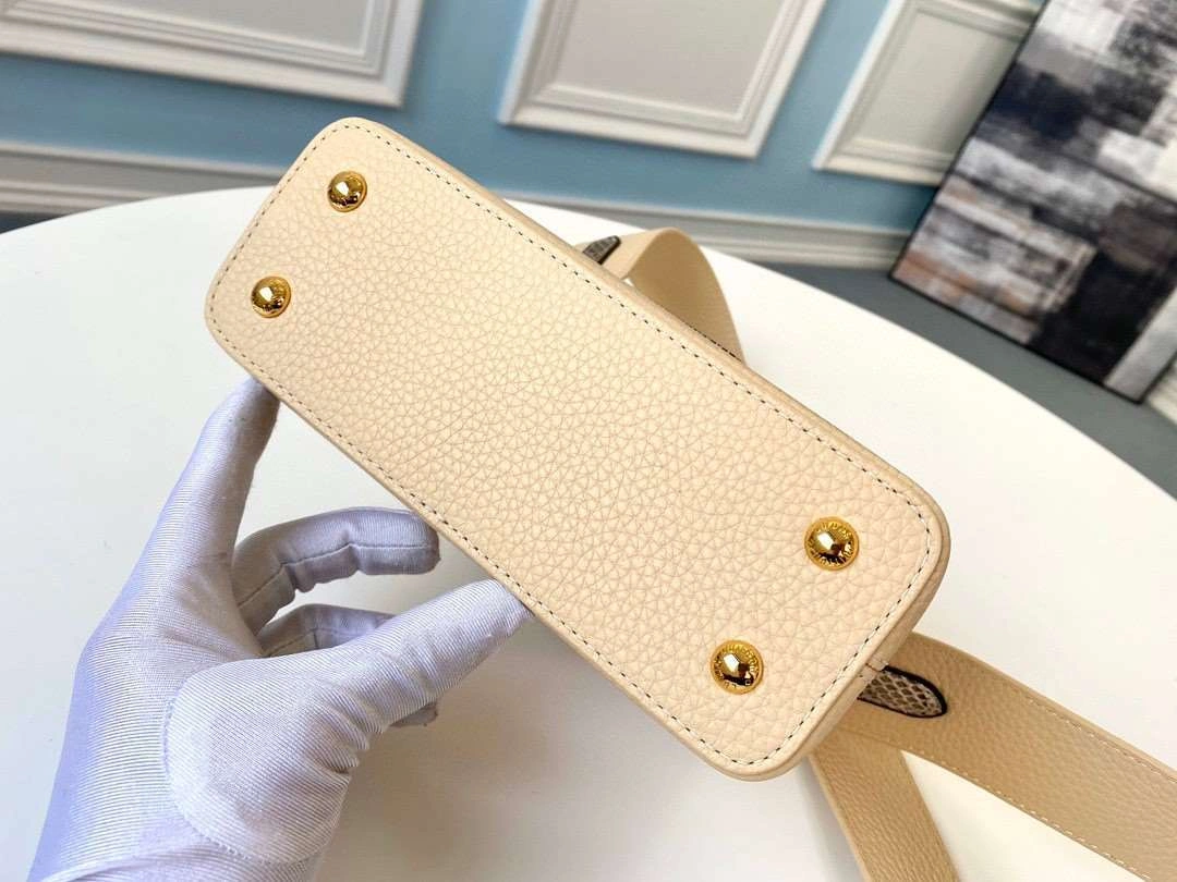 *MOMO--- M55923 item : A-B040G3025