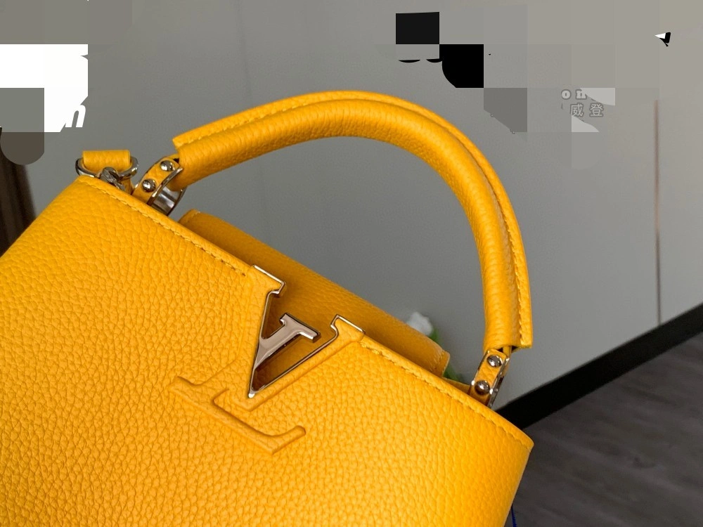 &MOMO--- M55985 item : A-B00H0322A