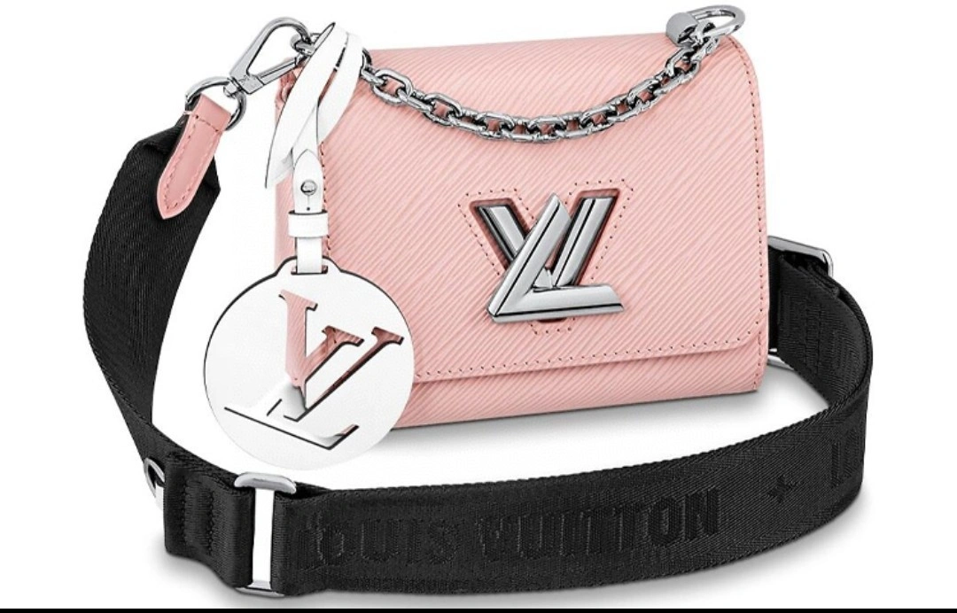 MOMO--- M56887 item : A-B00H0367