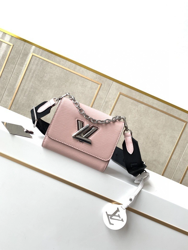 MOMO--- M56887 item : A-B00H0367