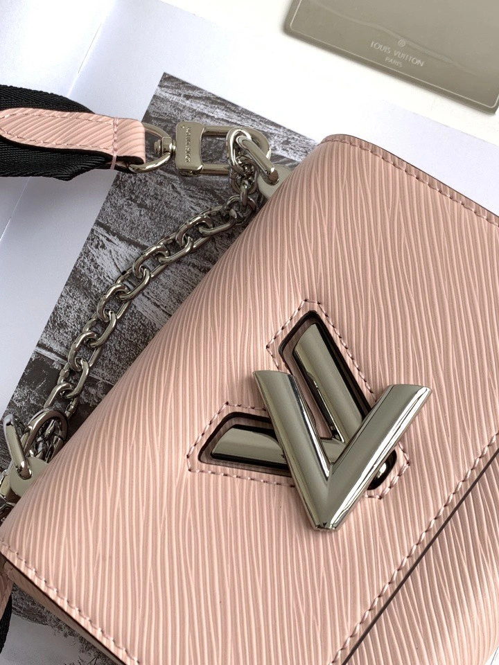 MOMO--- M56887 item : A-B00H0367