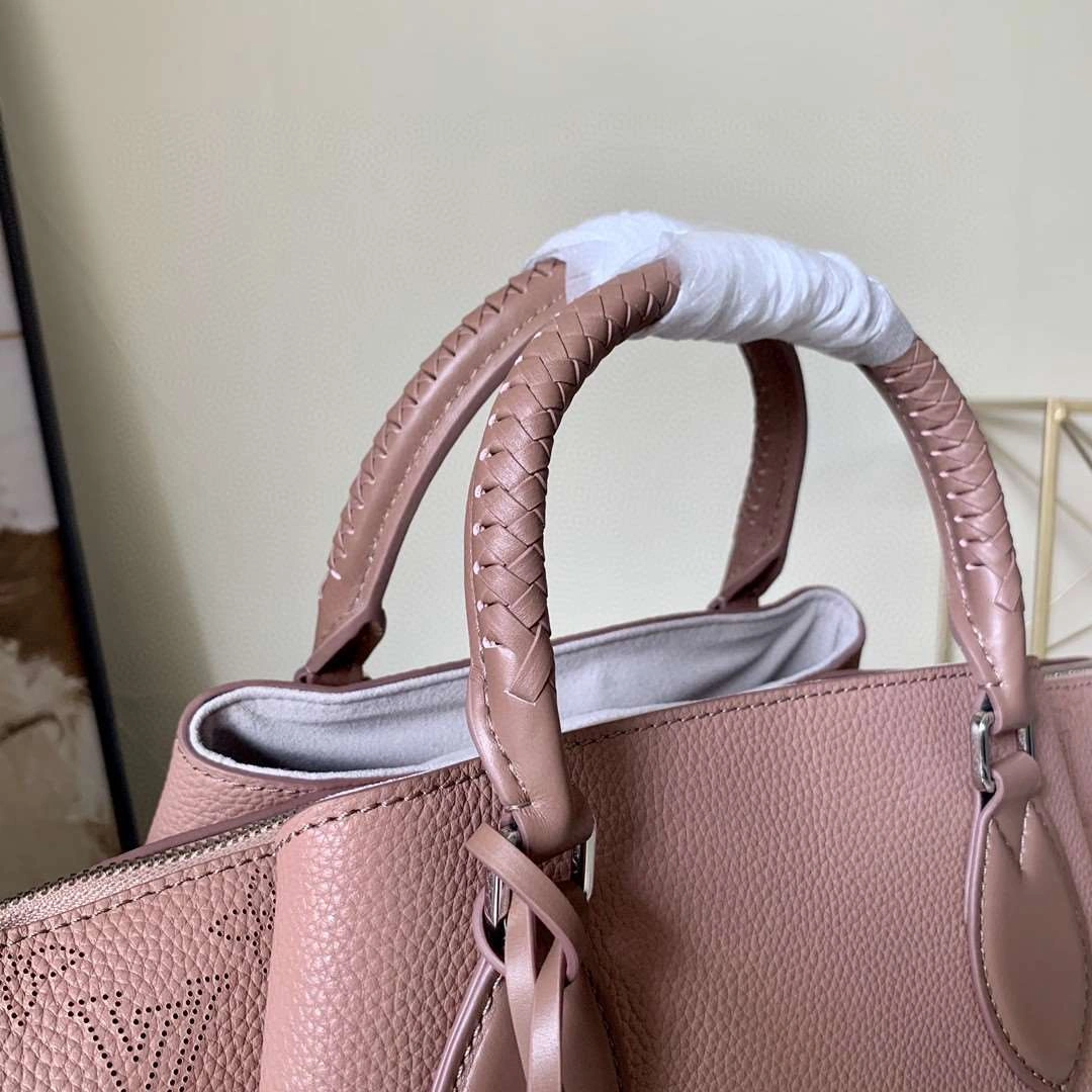 *MOMO--- M56906 Calfskin item : A-B00G3034