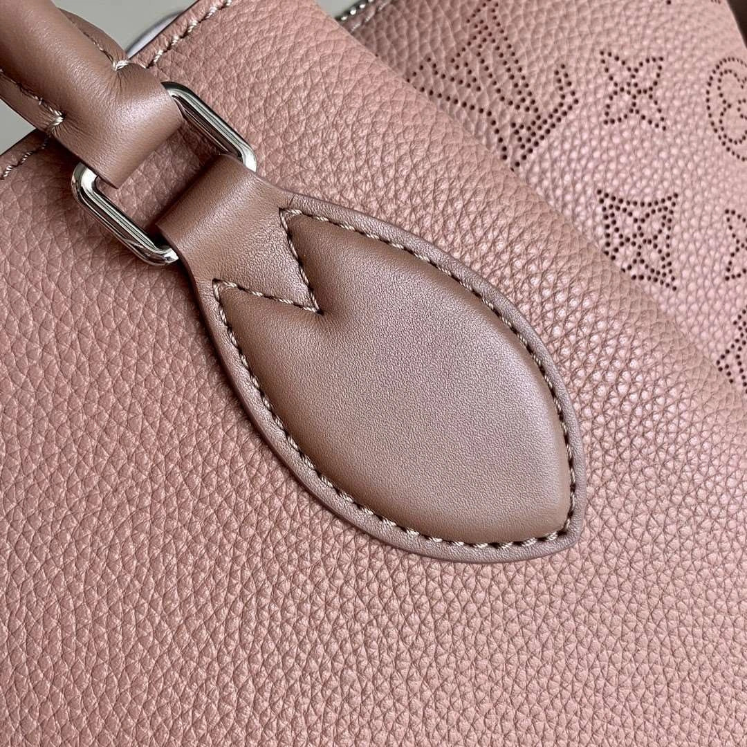 *MOMO--- M56906 Calfskin item : A-B00G3034