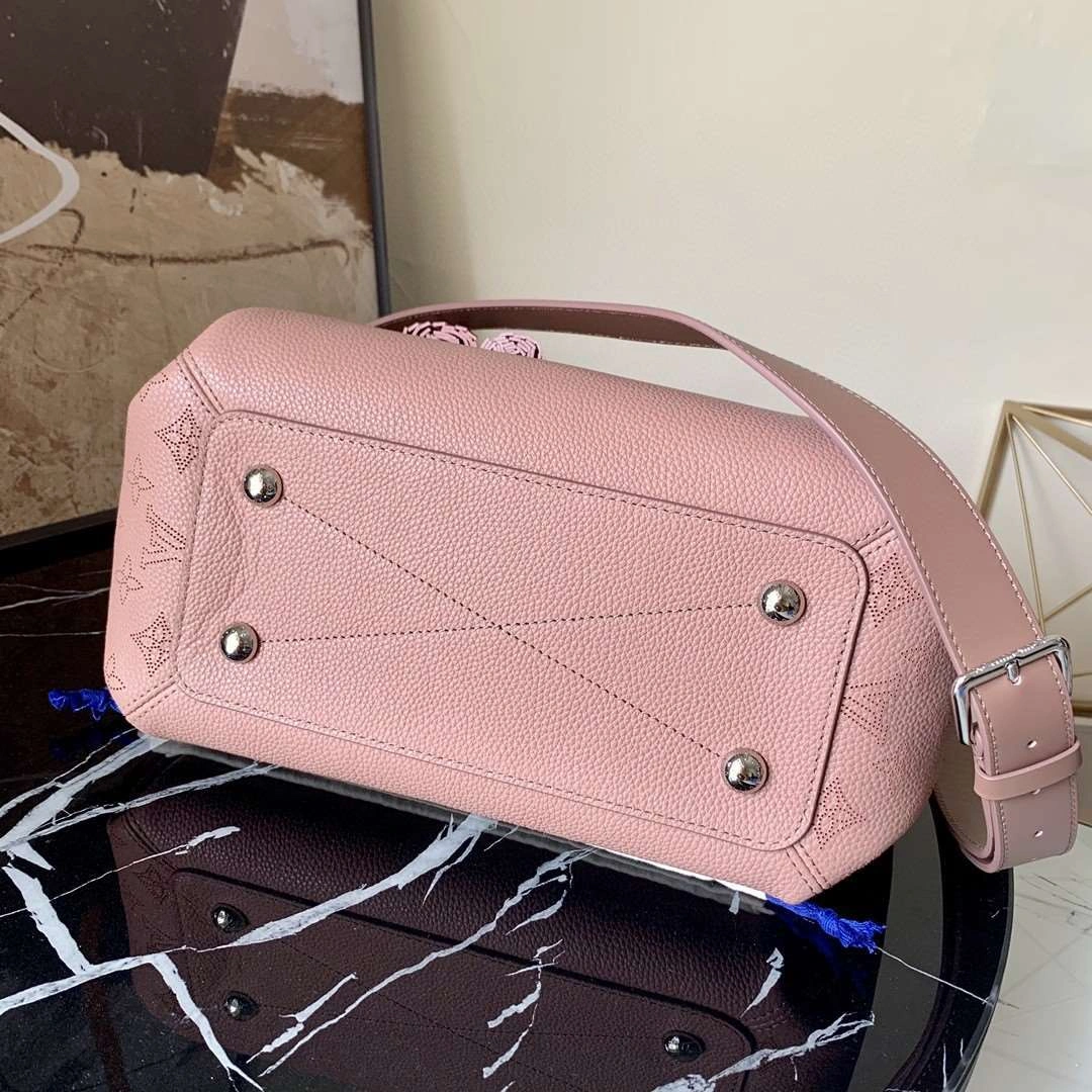 *MOMO--- M56906 Calfskin item : A-B00G3034