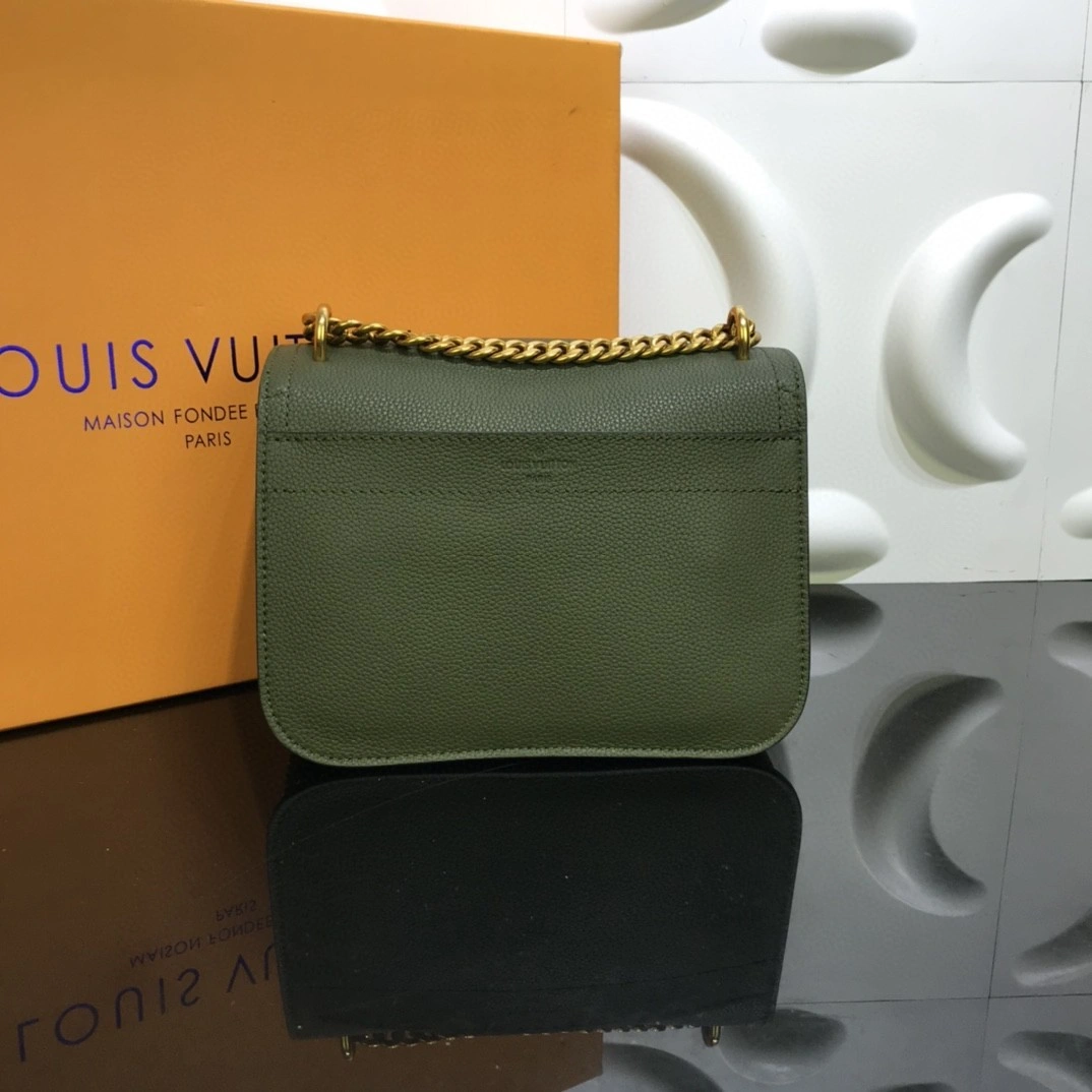 MOMO--- M57067 item : A-B00H0307