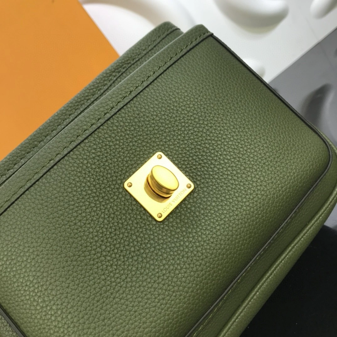 MOMO--- M57067 item : A-B00H0307