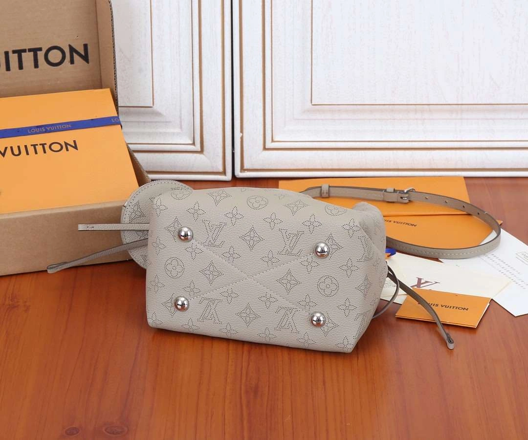 *MOMO--- M57070 Calfskin item : A-B340G2826