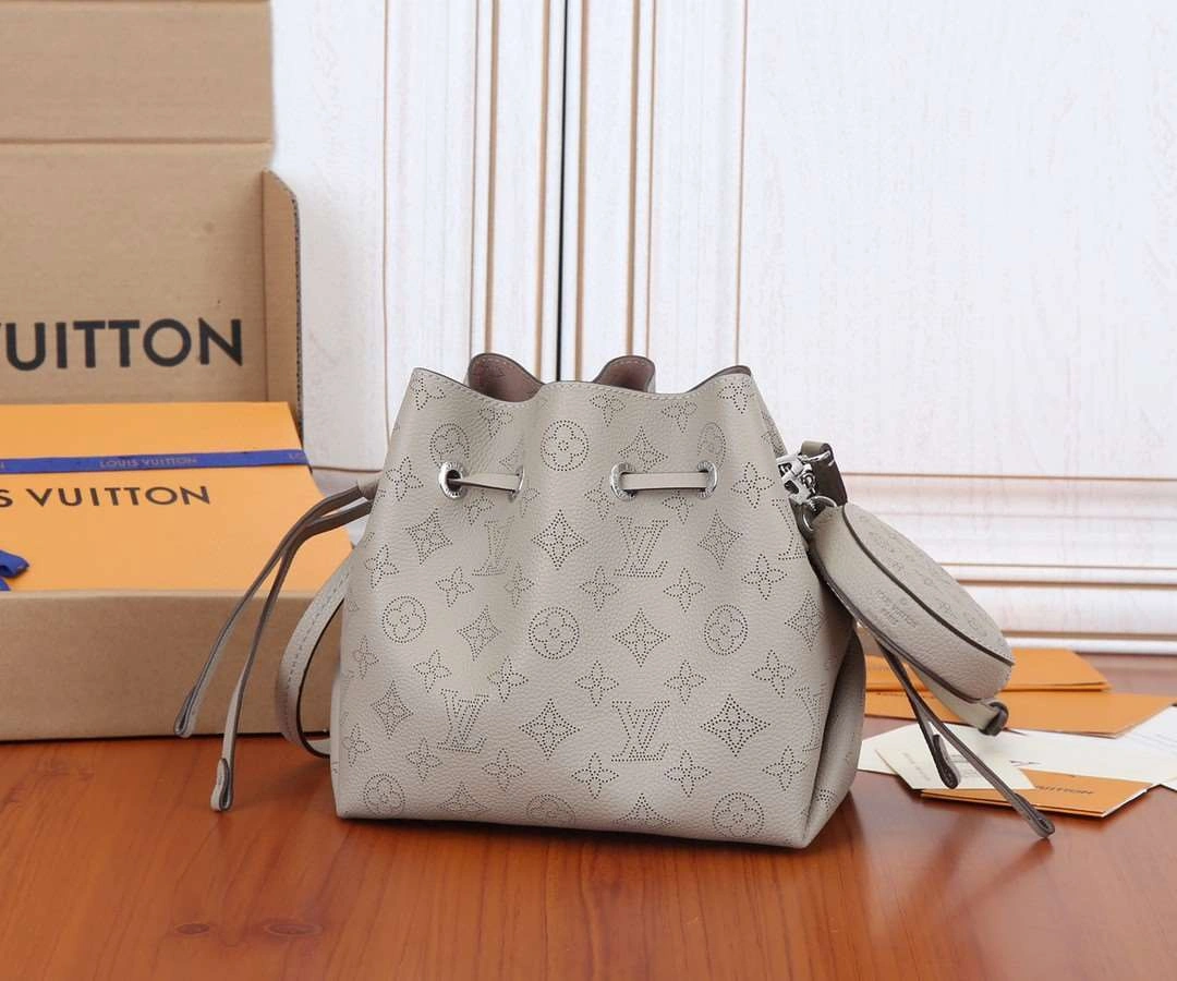 *MOMO--- M57070 Calfskin item : A-B340G2826