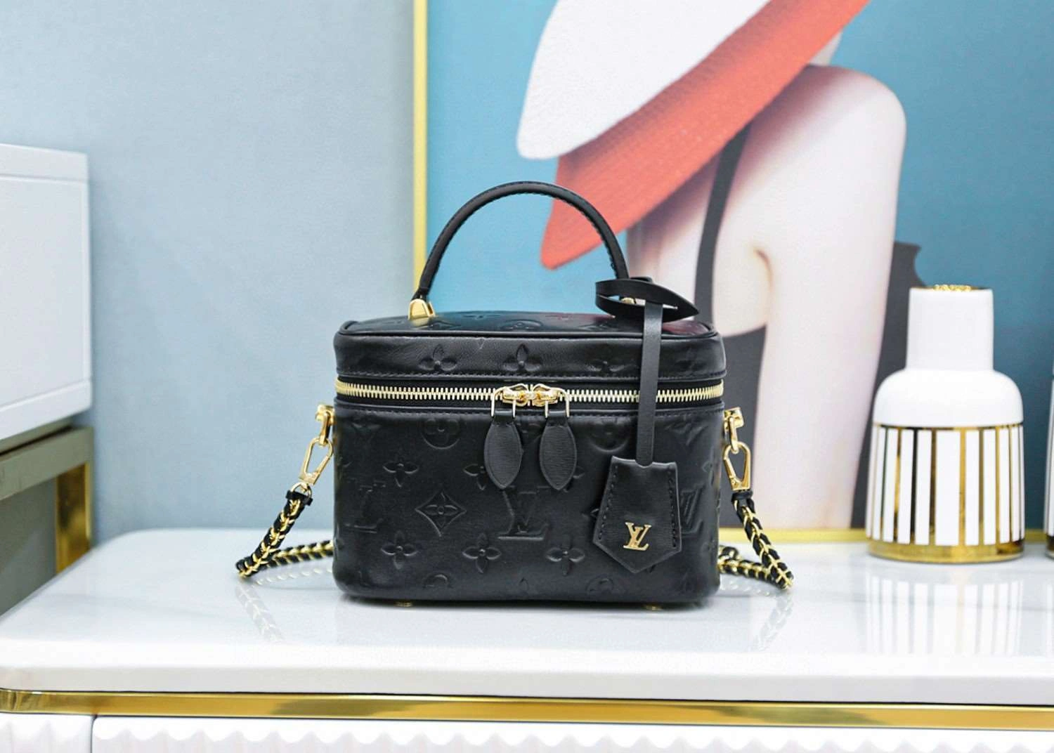 *MOMO--- M57118Vanity item : A-B173G2952