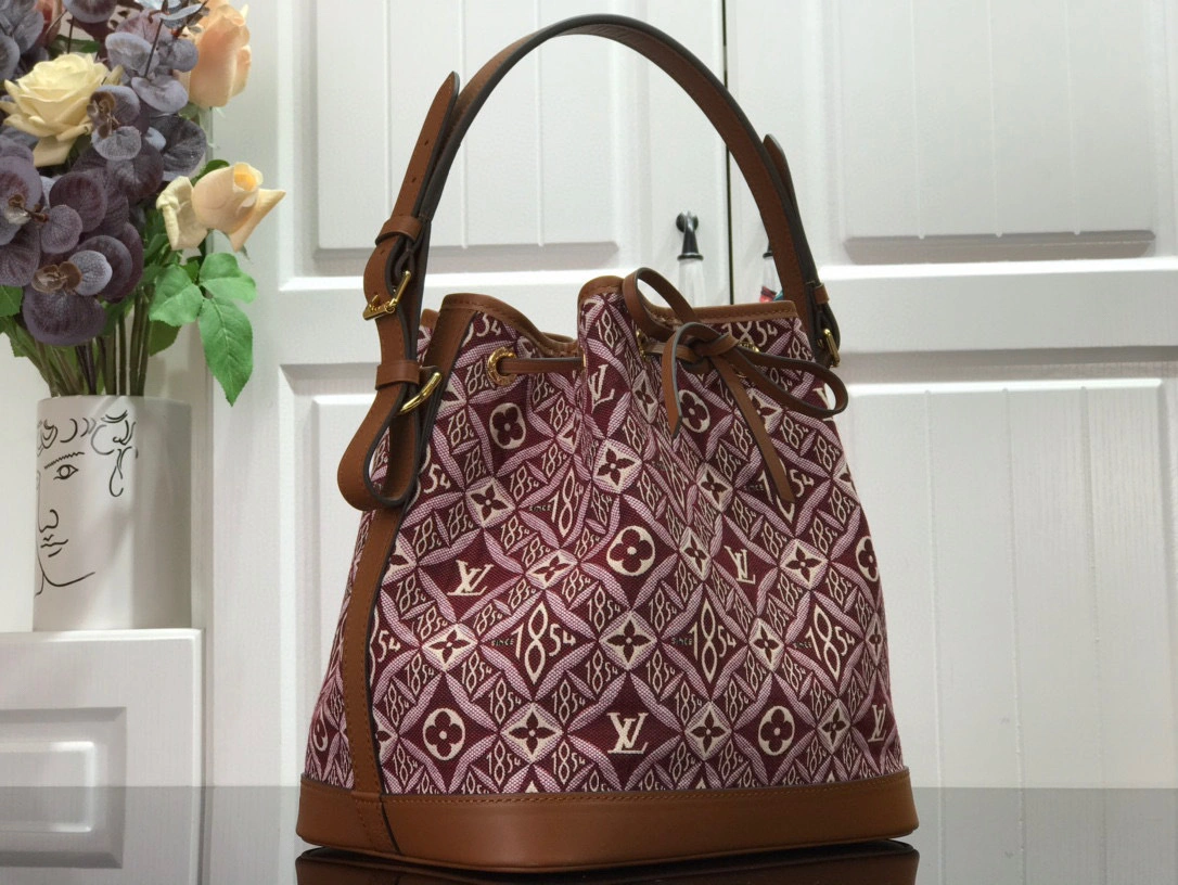 MOMO--- M57154 1854 item : 063B65K2627