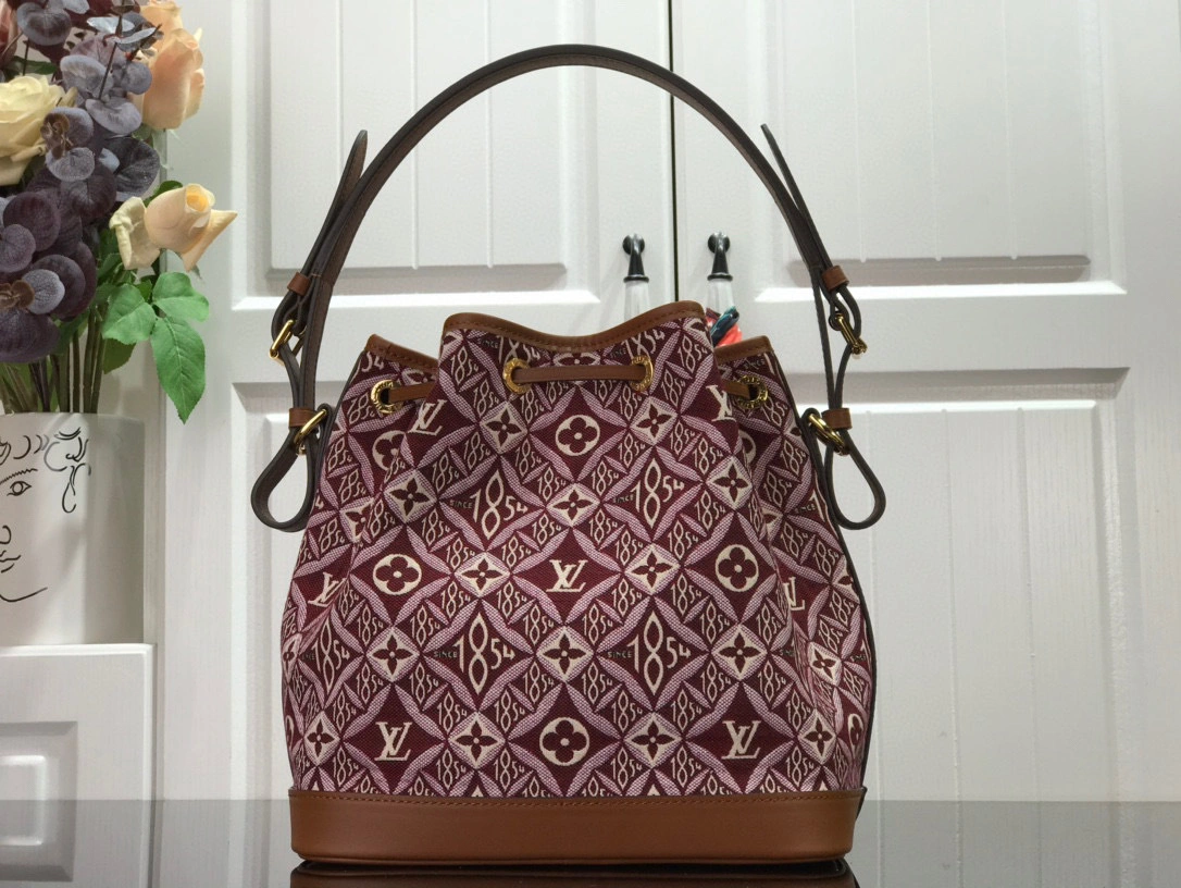 MOMO--- M57154 1854 item : 063B65K2627