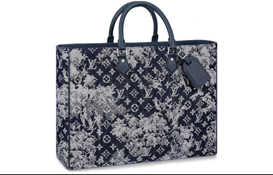 *MOMO--- M57284 item : A-B330G2706