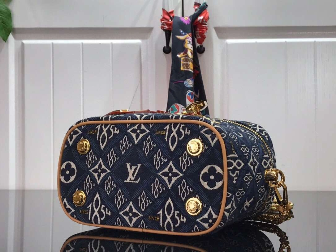 *MOMO--- M57403 item :174B63E1536