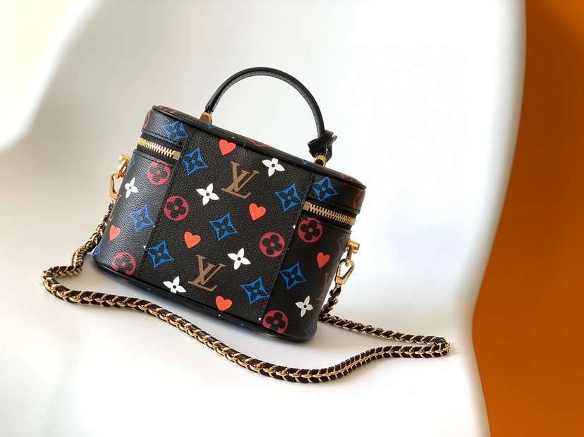 *MOMO--- M57482 item : A-B330G3003