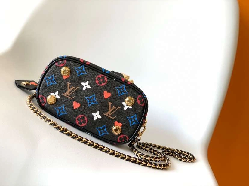 *MOMO--- M57482 item : A-B330G3003