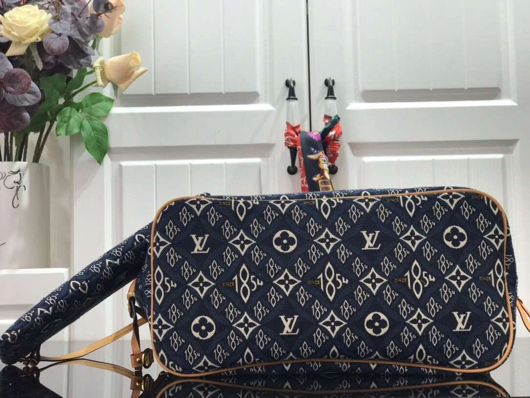 *MOMO--- M57484 item :174B65E1538