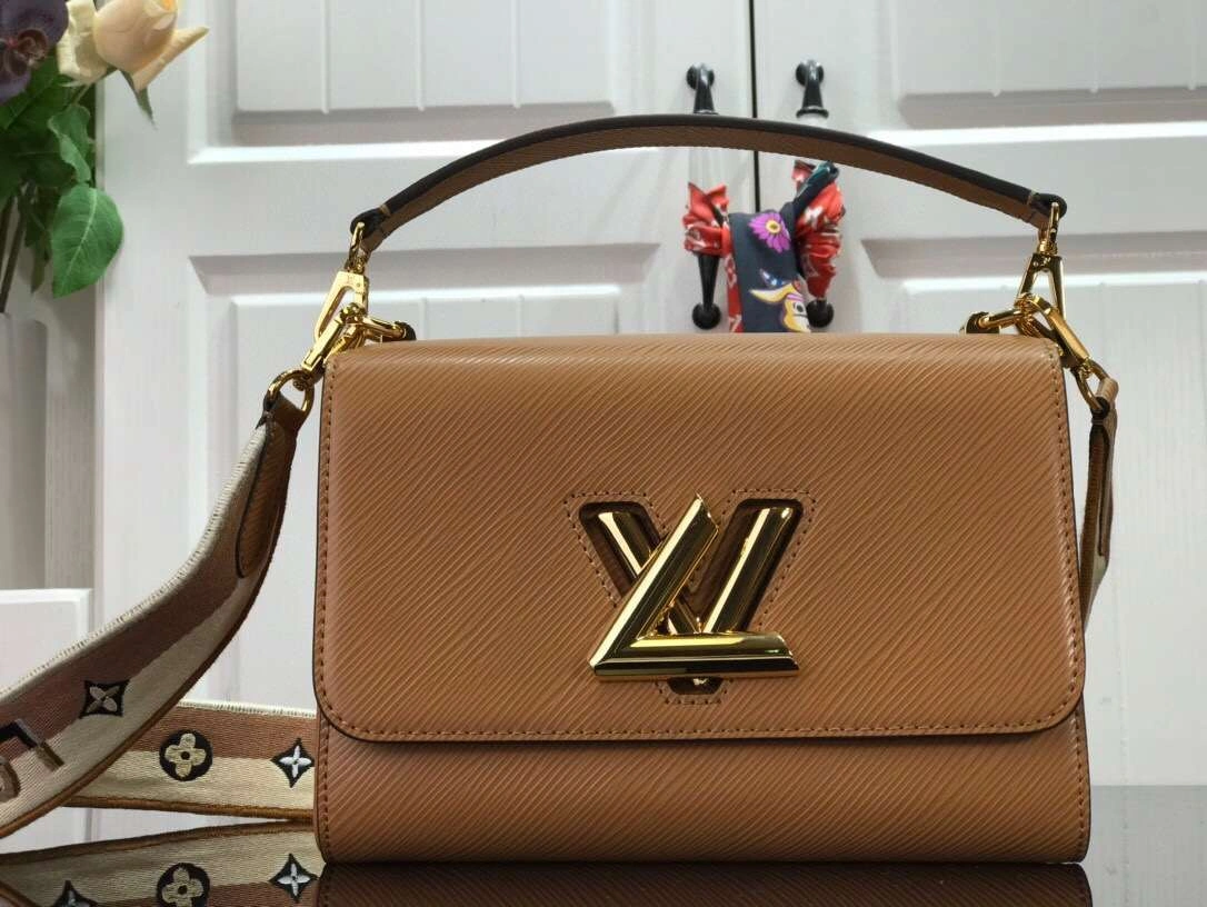 *MOMO--- M57506 50280 3 colour item :174B70E1910-3