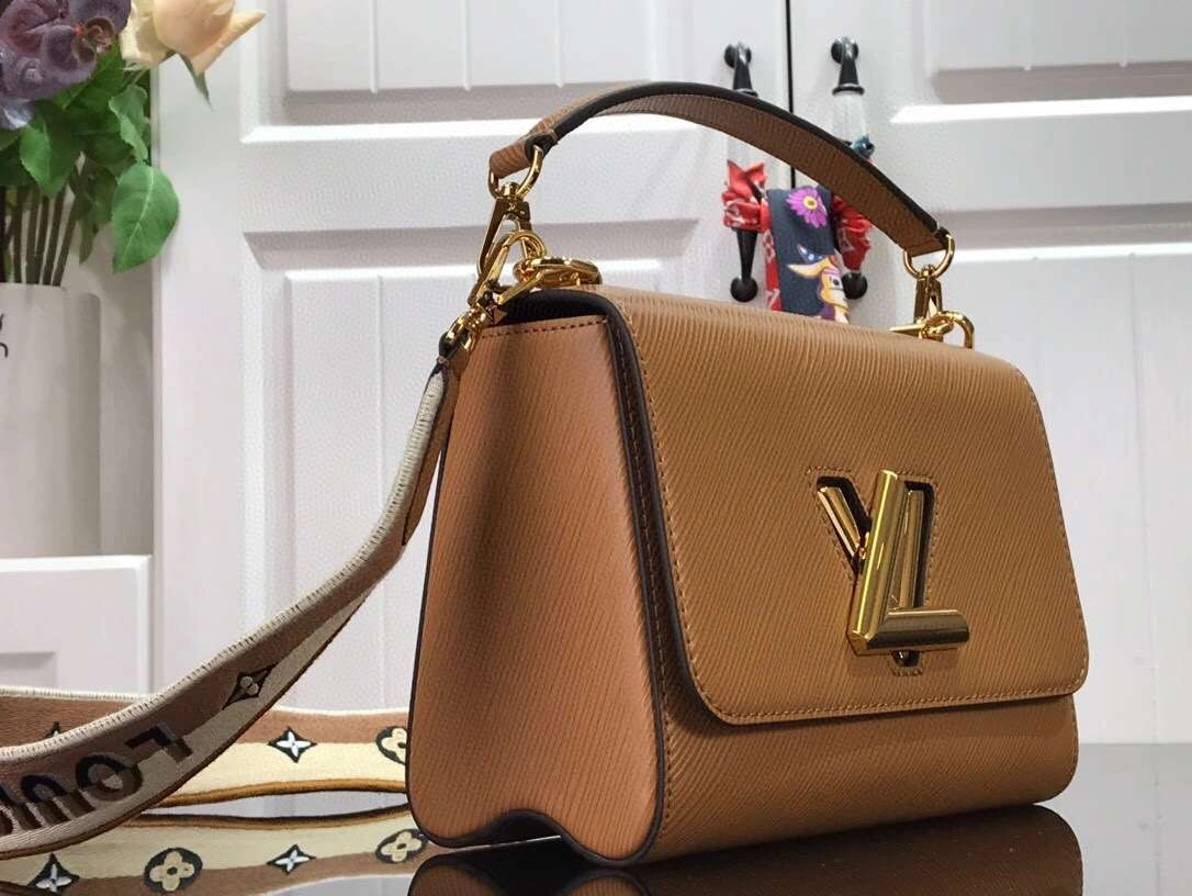 *MOMO--- M57506 50280 3 colour item :174B70E1910-3
