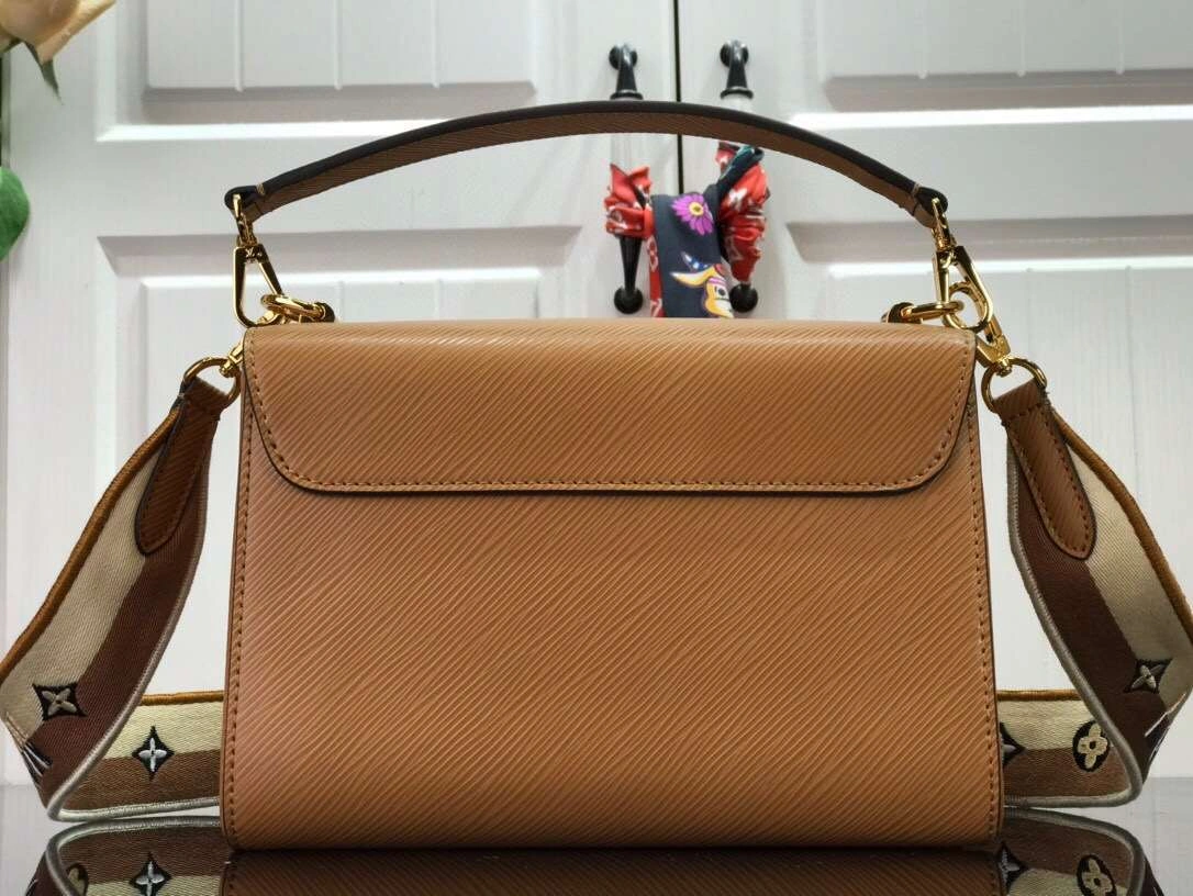 *MOMO--- M57506 50280 3 colour item :174B70E1910-3