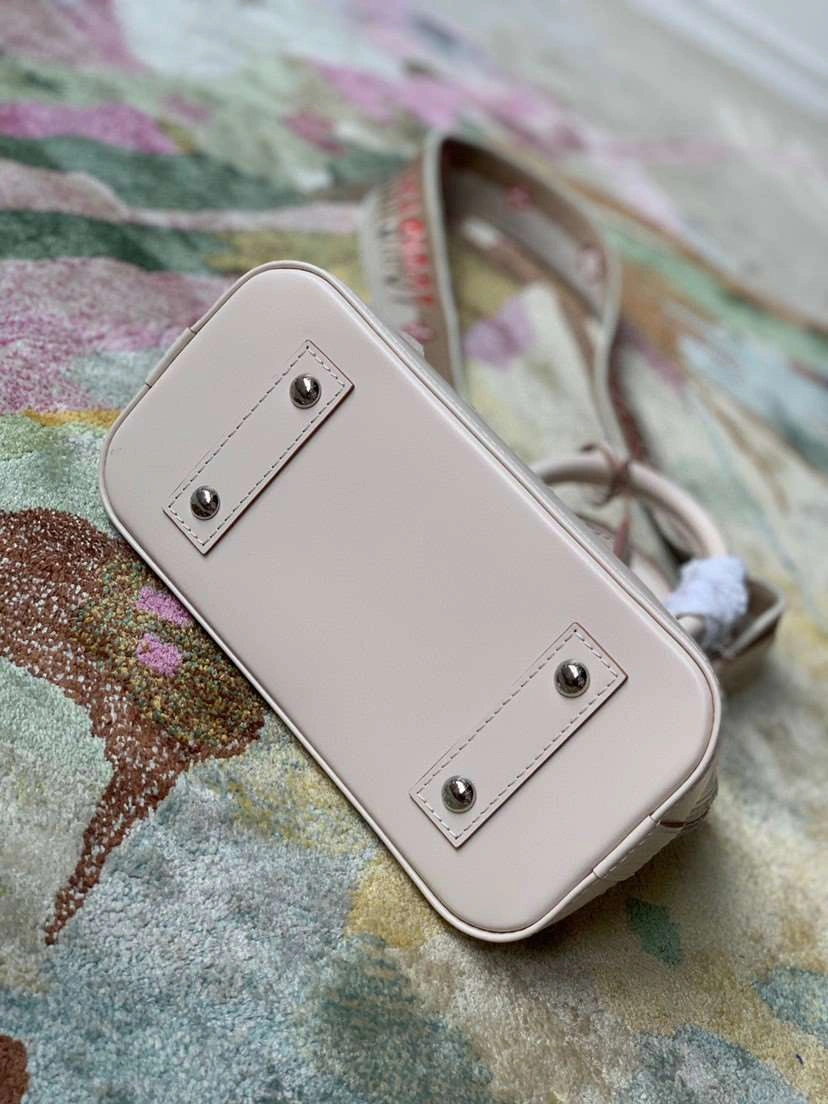 *MOMO--- M57540 item : A-B330G3124