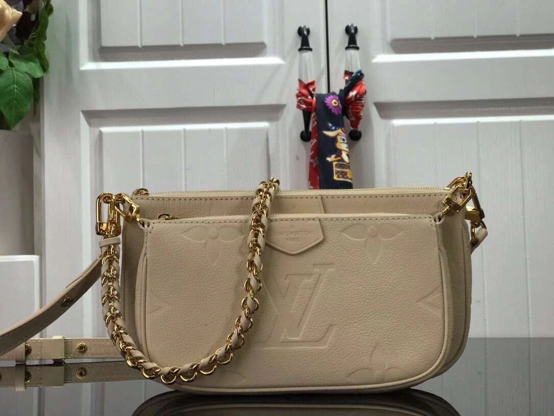 *MOMO--- M57630 M57631 M57630 3 colour item :174B68E1924-3