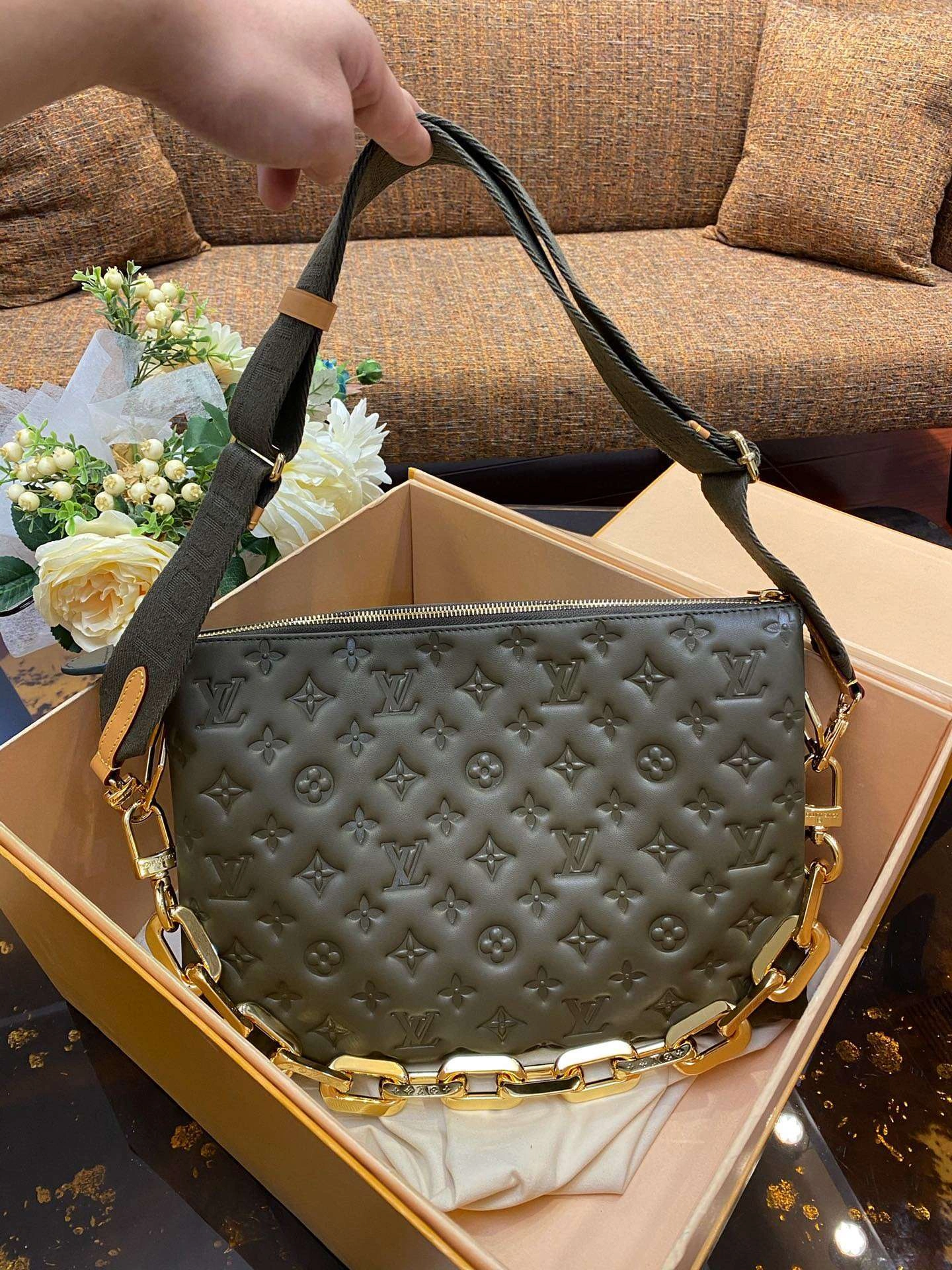*MOMO--- M57782 sheephide item : A-B00G2966