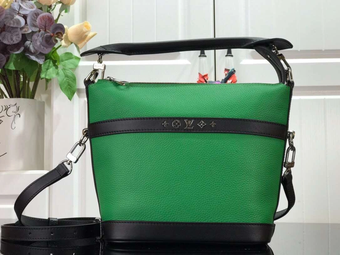 *MOMO--- M57934 3 colour item :174B86E1803-3