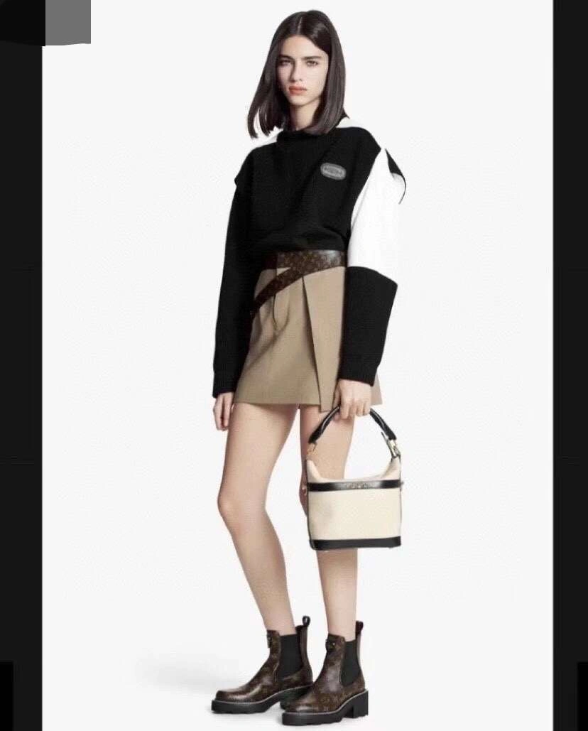 *MOMO--- M57934 3 colour item :174B86E1803-3