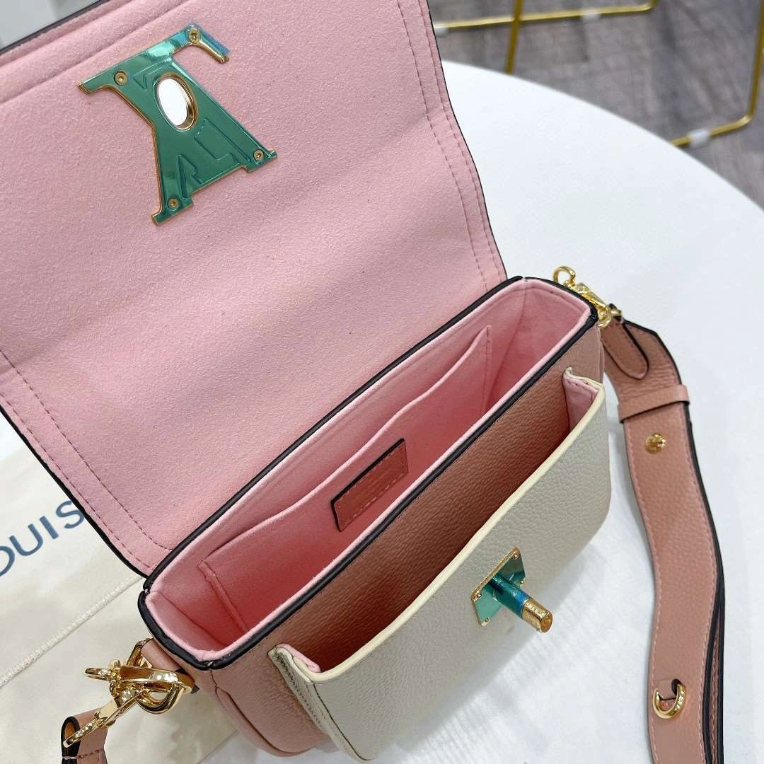 *MOMO--- M58555 Calfskin item : A-B340G3151