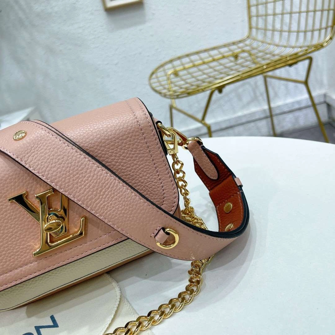 *MOMO--- M58555 Calfskin item : A-B340G3151
