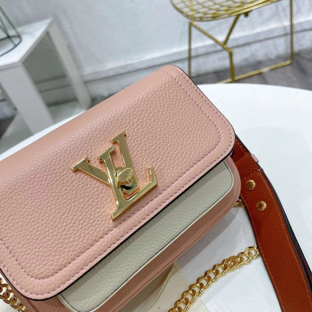 *MOMO--- M58555 Calfskin item : A-B340G3151