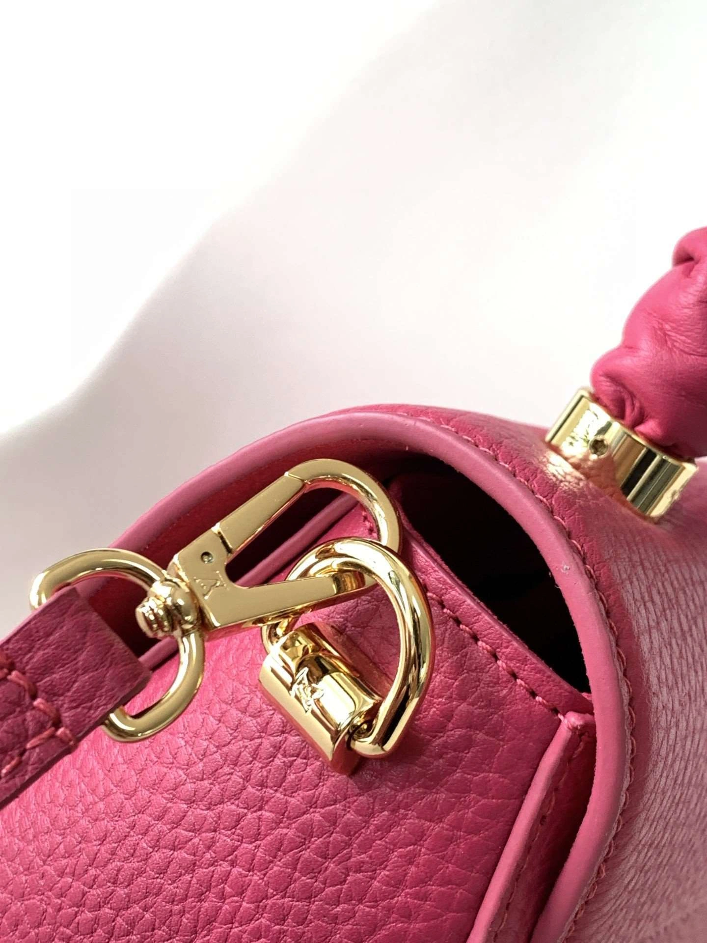 *MOMO--- M58691 Calfskin item : A-B00G3103