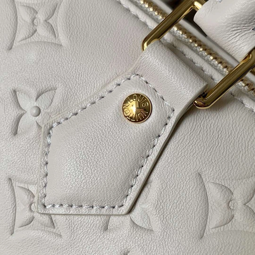 *MOMO--- M58736 sheephide item : A-B00G2743