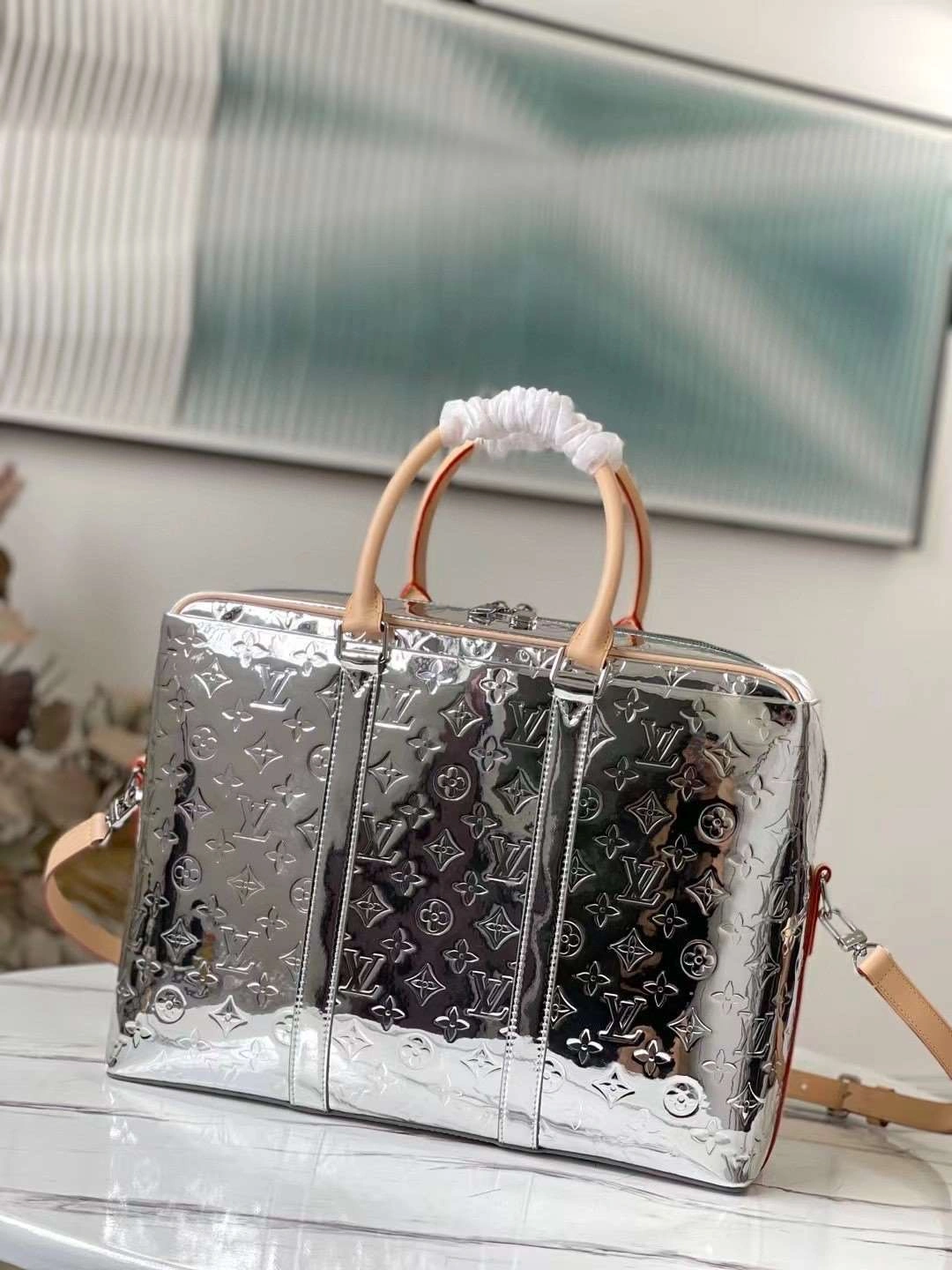 *MOMO--- M58755 cowhide item : A-B00G2741