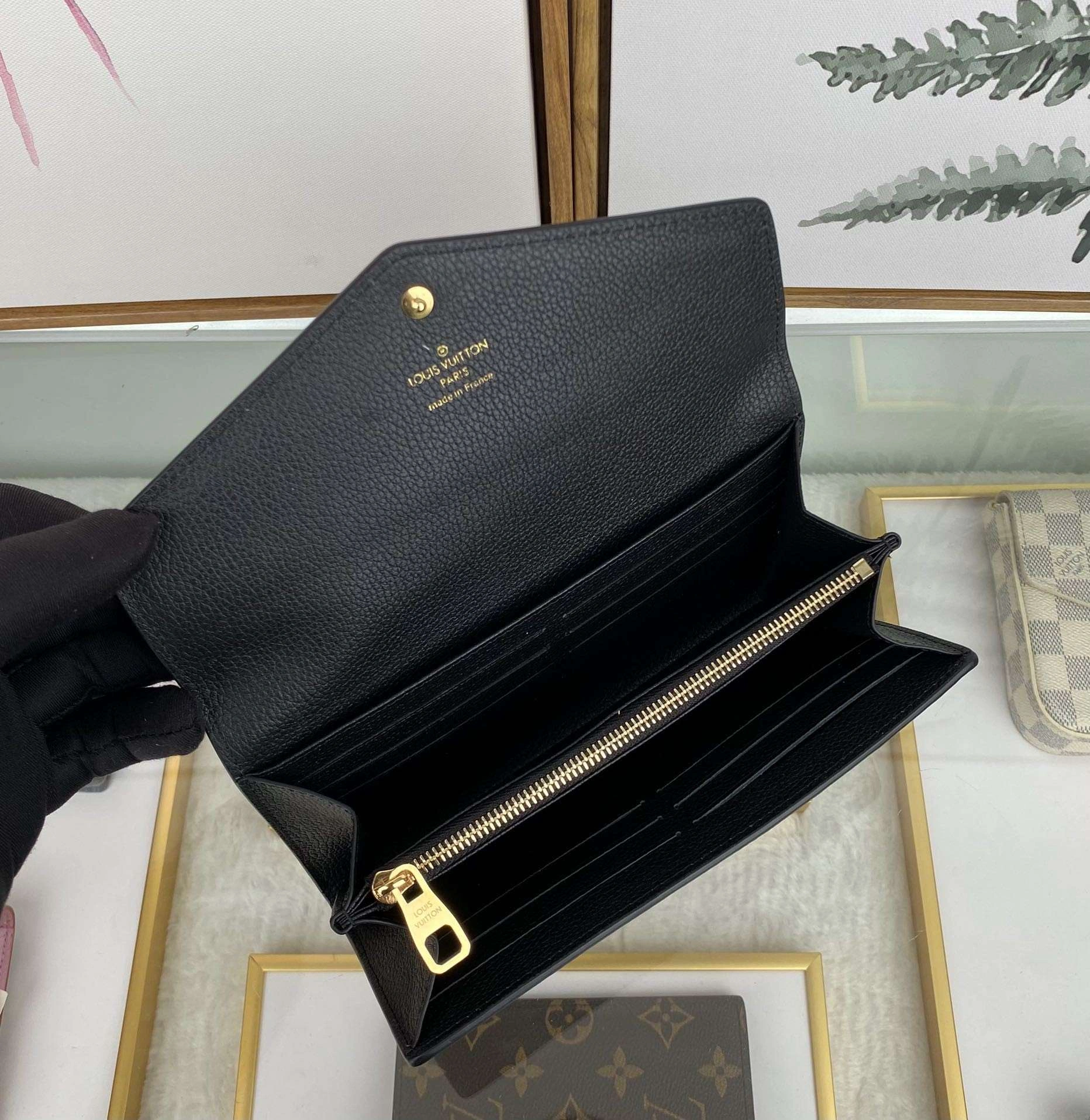 *MOMO--- M61182 item : A-B106G3044