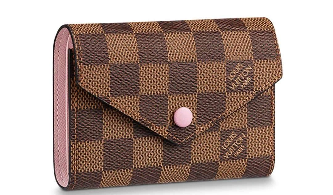 *MOMO--- M61700 item : A-B040G3124
