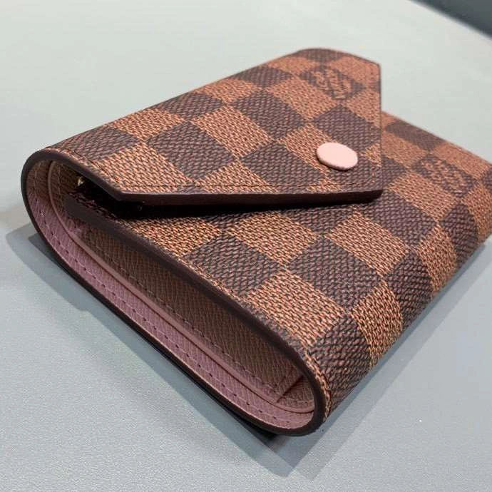 *MOMO--- M61700 item : A-B040G3124