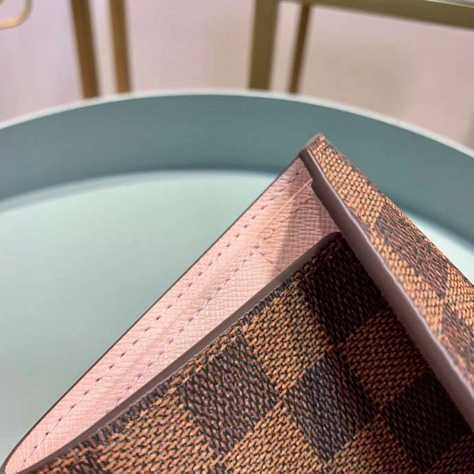 *MOMO--- M61700 item : A-B040G3124