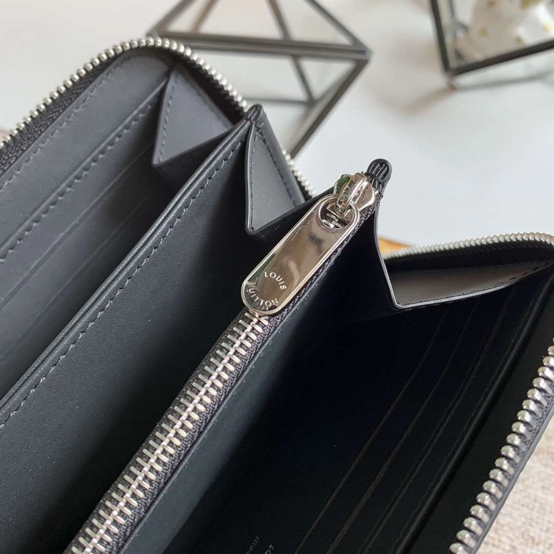 *MOMO--- M61867 item : A-B00G3020