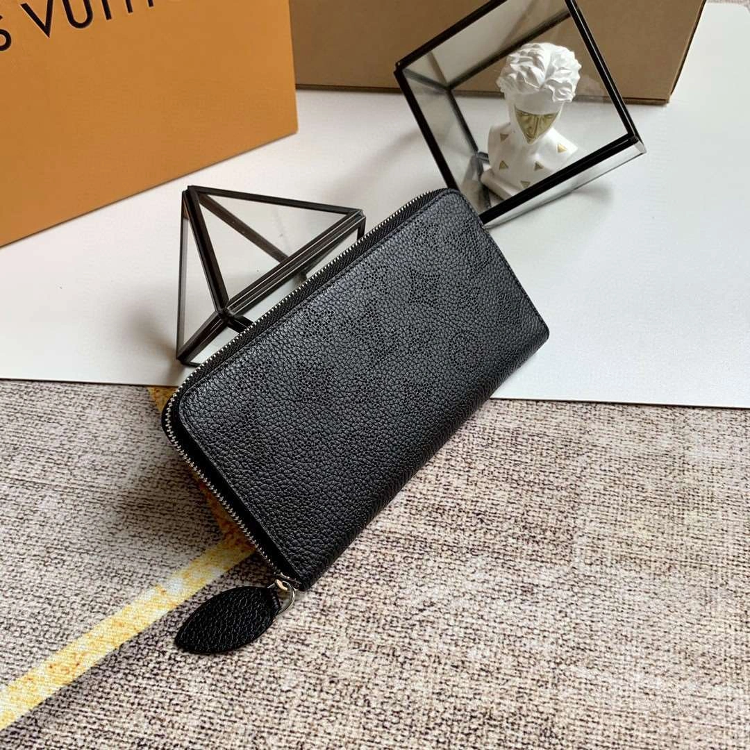 *MOMO--- M61867 item : A-B00G3020