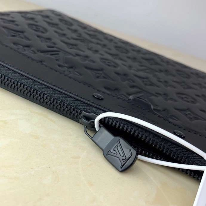 *MOMO--- M62903 Calfskin item : A-B040G2857