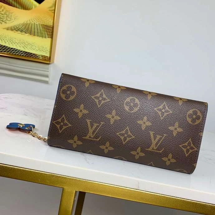 *MOMO--- M63895 item : A-B040H0129